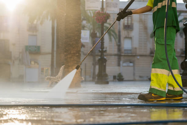 Best Pressure Washing Services for Businesses  in Clewiston, FL